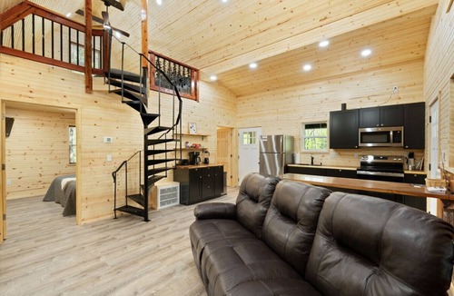 Birdseye House | Two bedroom in United States of America, Birdseye