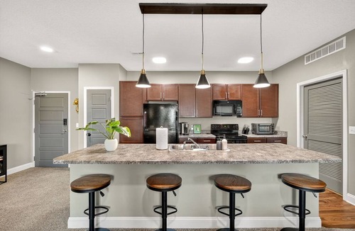 West Des Moines Apartment | Upgraded, Modern Retreat with a Attached Garage