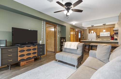 Notch Estates Condo | Vacay N Stay | Quiet Community Near Branson!