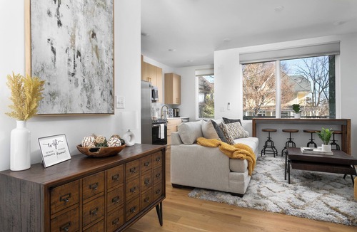 Knoxville House | Vibrant townhome near downtown, breweries & campus