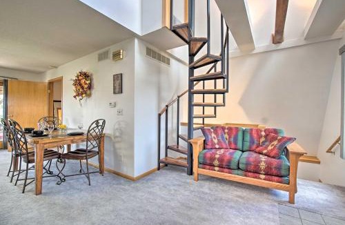 Towanda House | Vivid 'Cedar Ridge' Cabin ~ 23 Miles to Wichita!