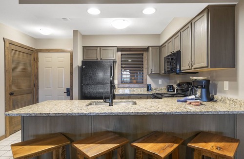 Indian Point Apartment | *Walk-in*Lake View*Connecting Suite*2min from SDC* - Indian Point (U1508AB)
