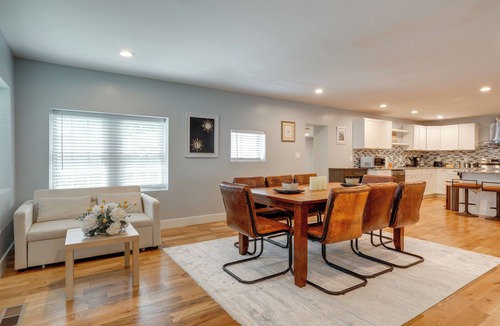Utica House | Walk to Boat Ramp: Fenced Home in Jeffersonville!