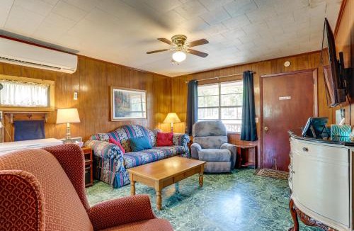 Greers Ferry House | Walk to Greers Ferry Lake! Home w/Dock Access