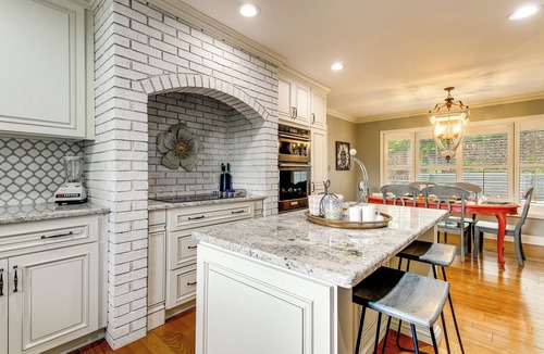 London House | Walk to Main St! 4-Acre Family Escape in London