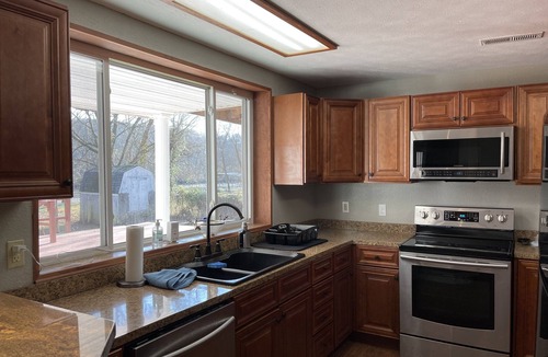 Rockaway Beach House | Waterfront property w/fishing dock nestled just outside of Branson and Tablerock