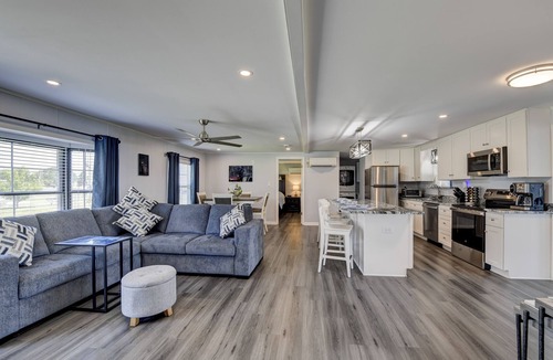Colington House | Waterfront retreat of privacy and tranquility on the Currituck Sound - Grandy NC