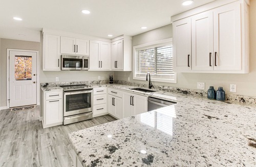 Hot Springs Village House | Waterfront Lake Coronado Home w/Deck & Views