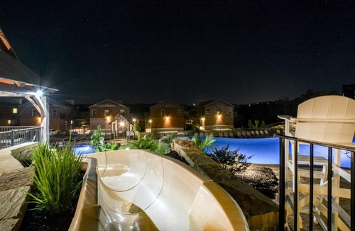 Indian Point House | WaterMill Cove Resort LUXURY Lakefront Lodge 2mi to SDC FREE Amenities HUGE POOL