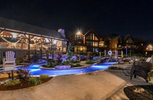 Indian Point House | WaterMill Cove Resort LUXURY Lakefront Lodge 2mi to SDC FREE Amenities HUGE POOL