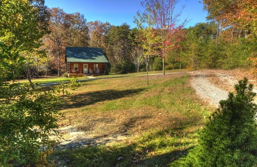 Spencer Cabin | Weekend hiking trips at Fall Creek Falls & surrounding State Parks.