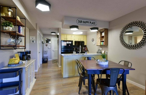 Notch Estates Condo | Welcome to the Honeybee Condo