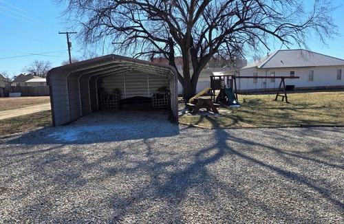 Glen Elder House | Welcome to The Lakehouse Hideout – Your Glen Elder Escape!