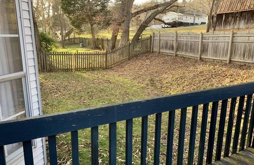 Ashley Oaks House | West Knoxville’s Modern Home Dog Friendly-Crib Easy Access UT-Airport-Oak Ridge