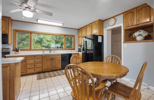 Manteo House | Westside Inn at Roanoke Island, Pet Friendly Event Home