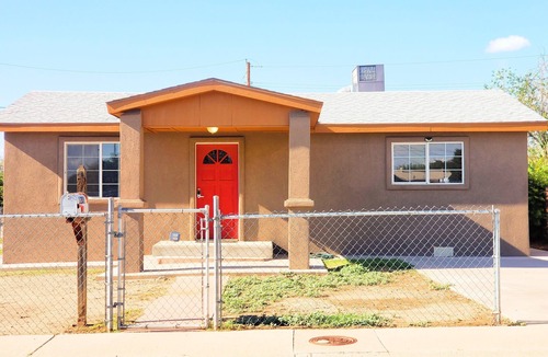 Alamogordo House | White Sands Casita: Your COZY Casita Bliss Getaway!