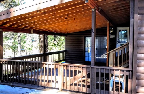 Greer Cabin | Windes' East Fork Retreat: Private, By the river, Bird Watching, Weekly Rate