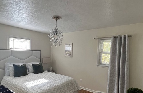 Radcliff House | Wonderful Single Family home 10 Minuets from Fort Knox