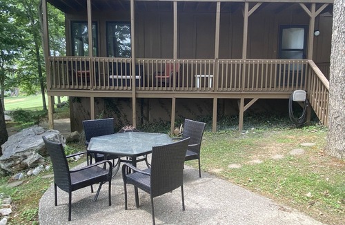 Bronston Condo | Woodson Bend Resort~Lake Cumberland 27-1 Life Way 3BR, 3BA Condo