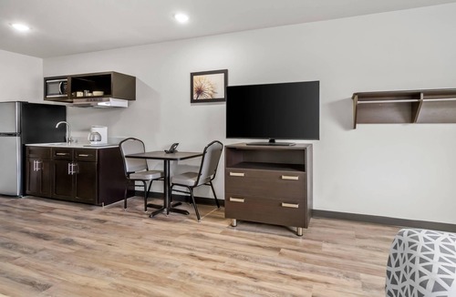 Ellendale Hotel | WoodSpring Suites Memphis East I-40