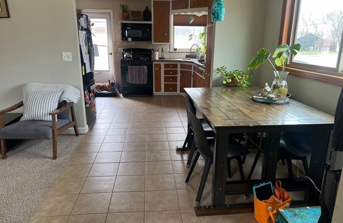 Hillcrest House | World Cup Ready/FIFA Shuttle and KU at Your Door. Large backyard, ample space