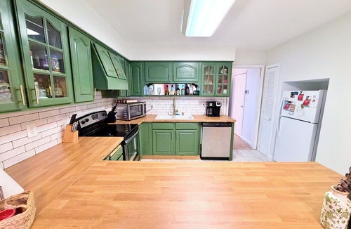 Kansas City House | World Cup Stay, DT & Stadium, Sleeps 8