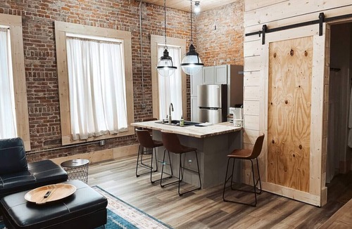 Maryville Apartment | You won't find anything like this within 100 miles!