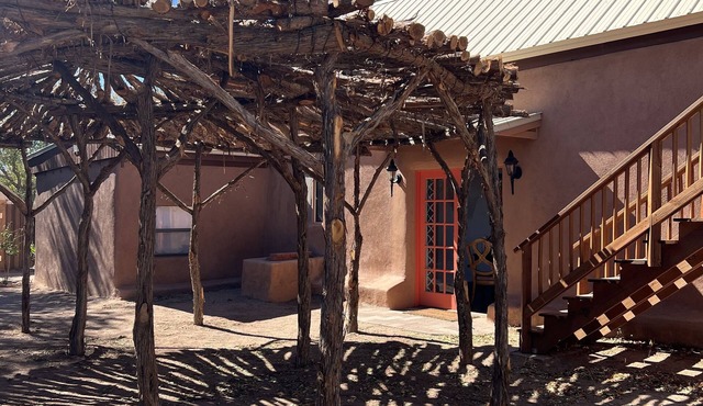 19th Century casita & historical little town for the whole family! -sleeps 6
