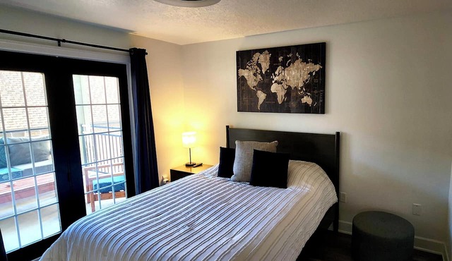 2-Bedroom Condo, 1 block from the Square, Underground parking, Private balcony