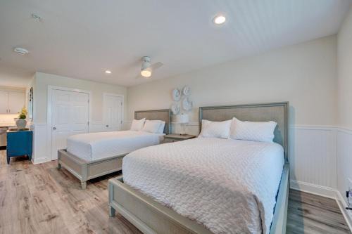 3003 Queen Suite, 3rd Floor Cove