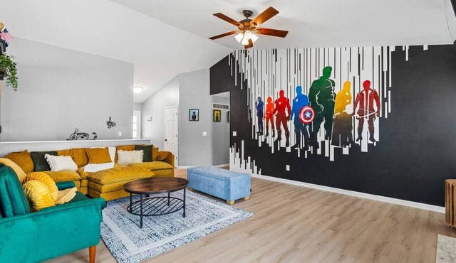 4BR Marvel House Game Room, Sleeps 14