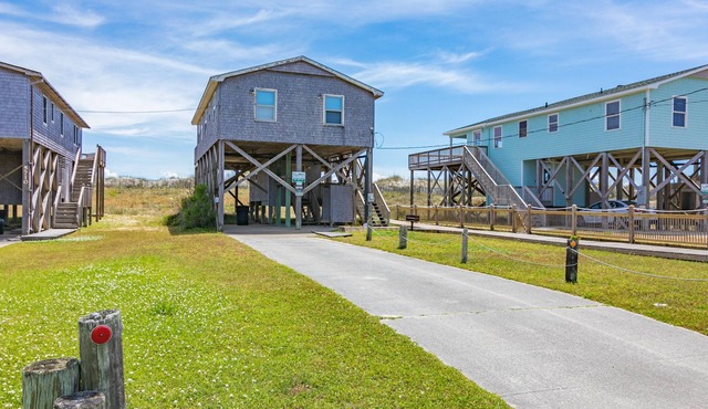 7913-Southern Comfort, | Oceanfront | Hatteras | Sleeps 6