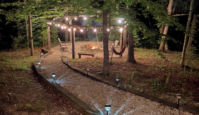 A-Frame Escape - Hot Tub · Outdoor Cinema · Cave Run Lake + Red River Gorge