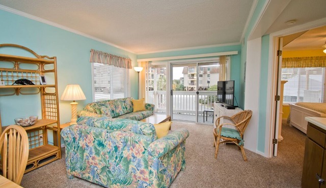 A Place At The Beach 160, Oceanside Condo in Atlantic Beach, NC!