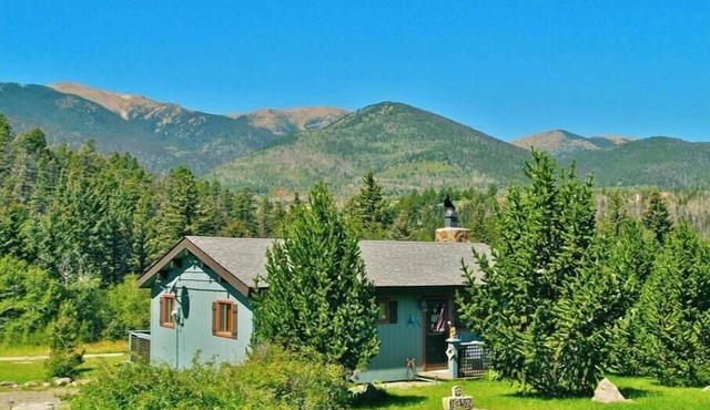 BEAR FOOT GETAWAY