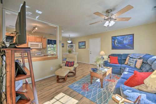 Beaufort Pad w/Patio: 3 Blocks to Waterfront!