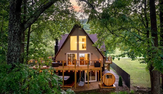 Bourbon Trail*River Views*Hot Tub*Sauna*EVSE*WiFi