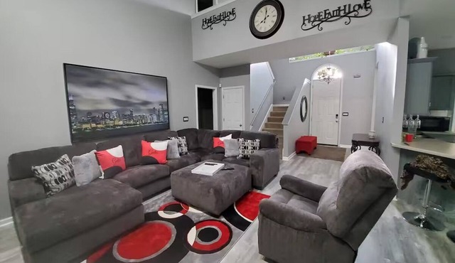 Breathtaking Modern Home: Shelby Farm Greenline