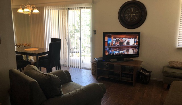 Bright and Peaceful condo 2 bedrooms 2 bath comfortable clean Great location!