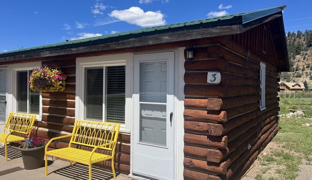 Cabin #3 at Aspen Ridge Cabins in mountains near Rio Grande River