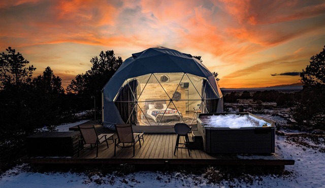 Cabin | Geodome | Hot Tub | Fire Pit | Stargazing Pergola | Great Sand Dunes NP