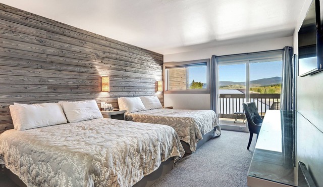 Convenient Location | Elk Horn Lodge 203