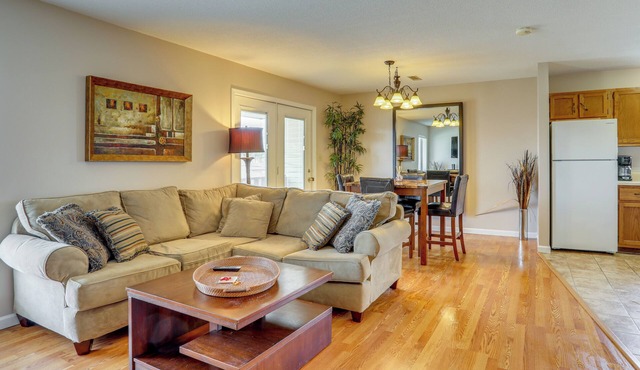 Cozy Stay Near Downtown & Lake Wappapello