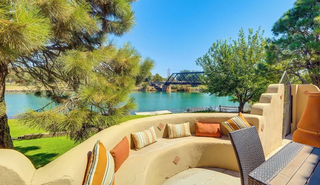Dock & Charming Train Sounds! Riverside Retreat
