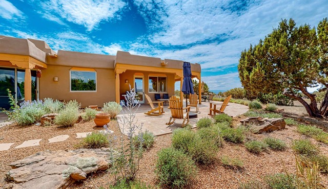 Dos Vistas - Firepit, Hot Tub, Mountain Views