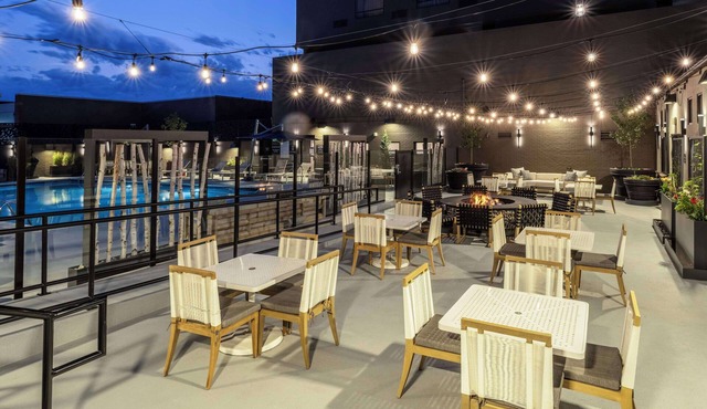 DoubleTree by Hilton Denver Cherry Creek