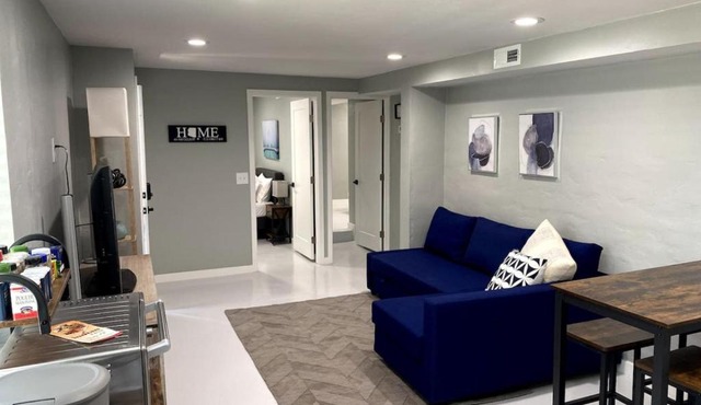 E 1st Back Casita
