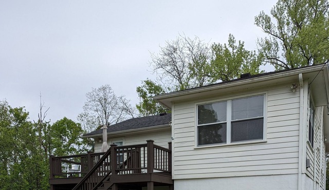 East Louisville Hidden Gem - unique and comfy stay