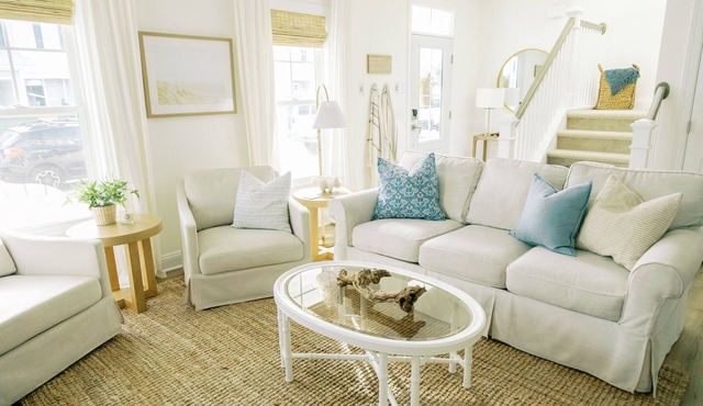 Family Friendly House - Resort Style Amenities & Baby Gear