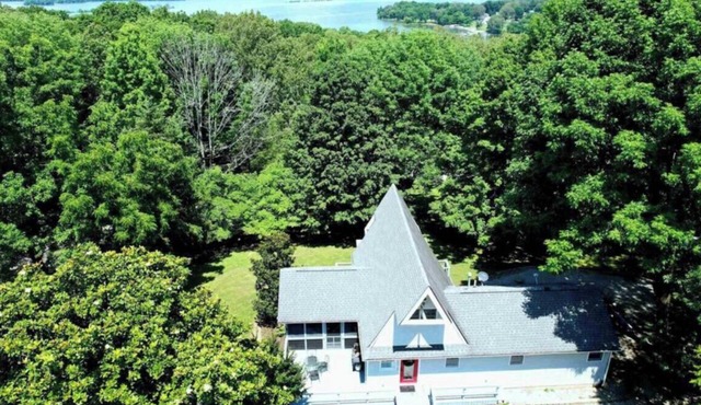 Family-Friendly Lake Barkley Getaway. Fishing, Boating & Hunting Paradise,